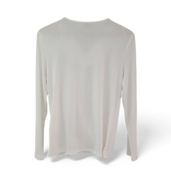 Tahari NWT Women's Top Size M Classic Minimalist V-Neck White Blouse Lightweight - Picture 3 of 16